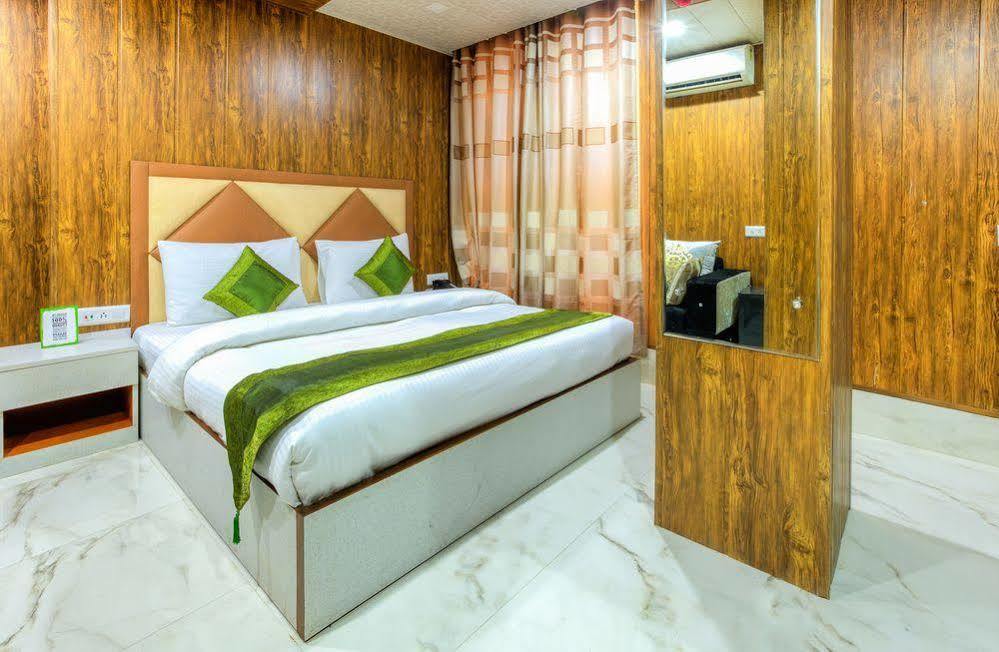 Capital O 23188 Glory Villa New Delhi Ngoại thất bức ảnh