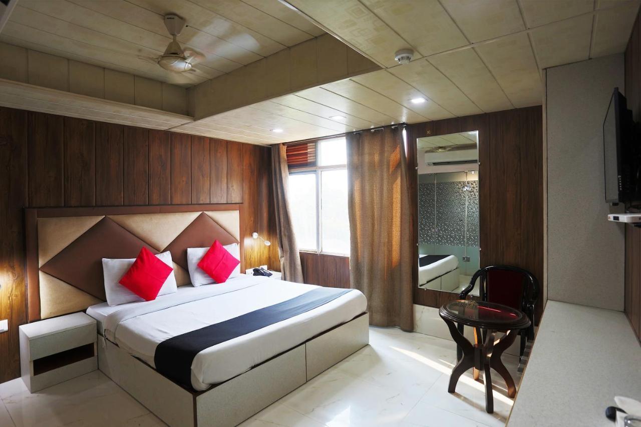 Capital O 23188 Glory Villa New Delhi Ngoại thất bức ảnh