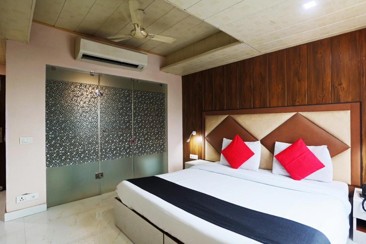 Capital O 23188 Glory Villa New Delhi Ngoại thất bức ảnh